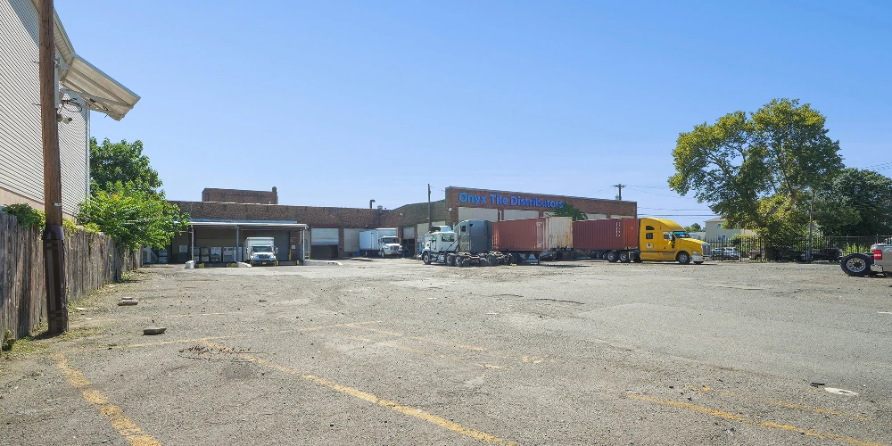 Industrial Building For Sale