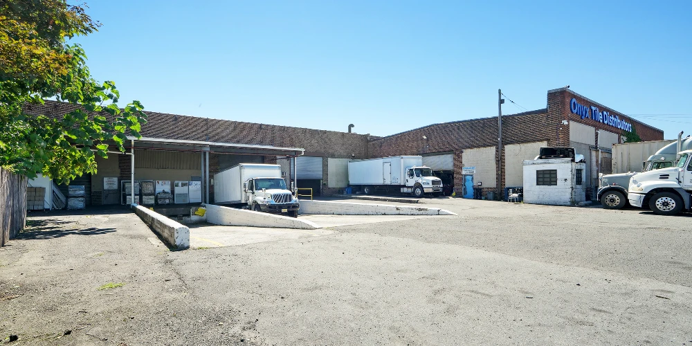 Industrial Building For Sale