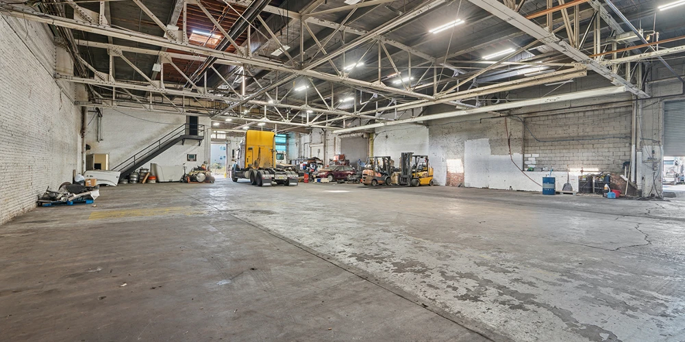 Industrial Building For Sale