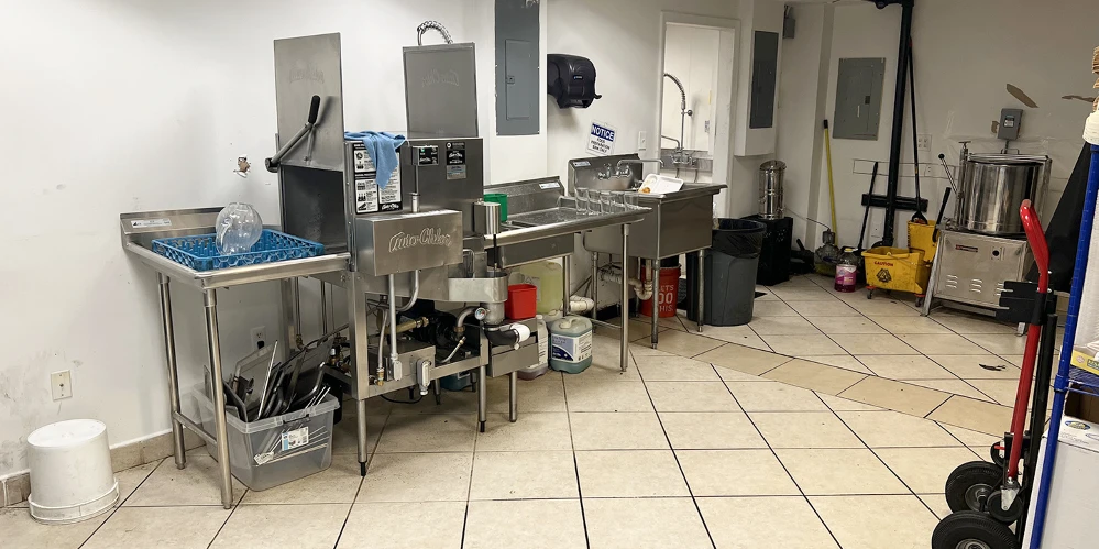 Newly Built-Out Restaurant For Sale