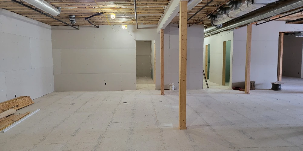 126 W. Main St - Newly constructed 11,250 +/- SF Building 