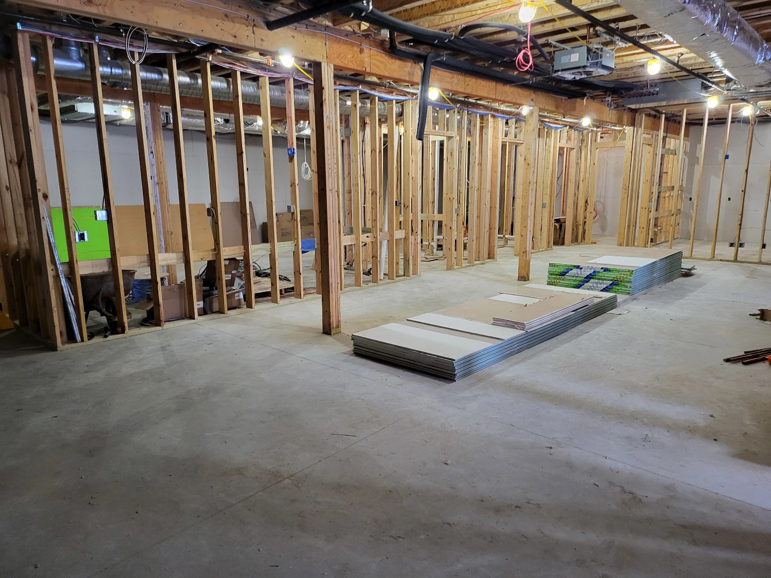126 W. Main St - Newly constructed 11,250 +/- SF Building 