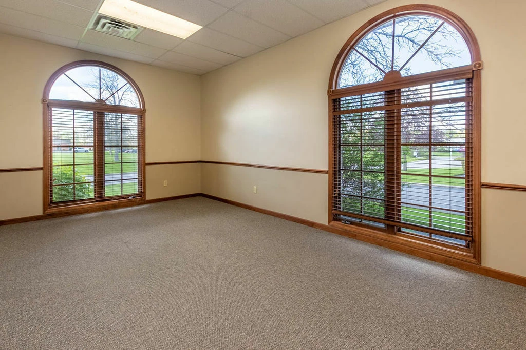 140 Professional Parkway -  Medical & Professional Offices