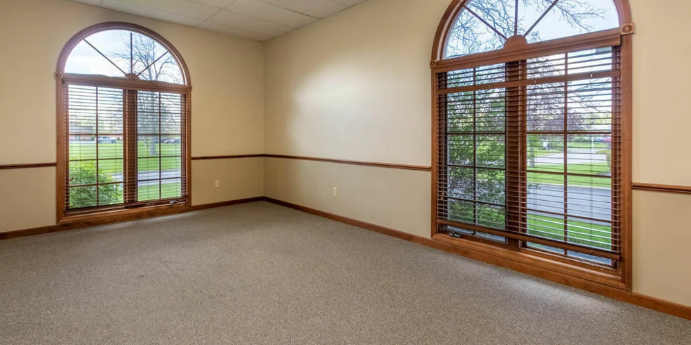 140 Professional Parkway -  Medical & Professional Offices