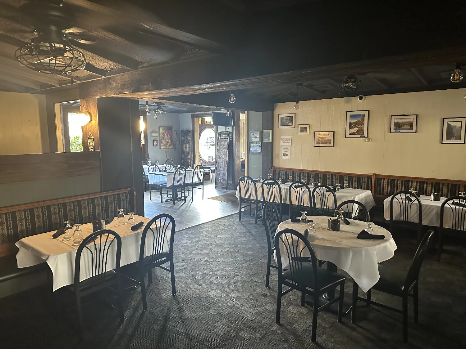 2597 New York 394 - 4,374+/- SF Turn Key Restaurant/Bar with 2 bedroom Apt