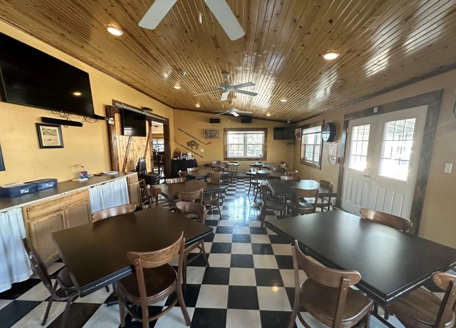 317 Hopkins Street - Turn-Key Restaurant & Bar 