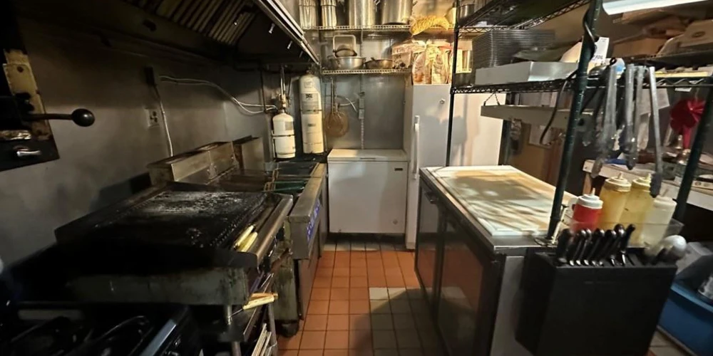317 Hopkins Street - Turn-Key Restaurant & Bar 