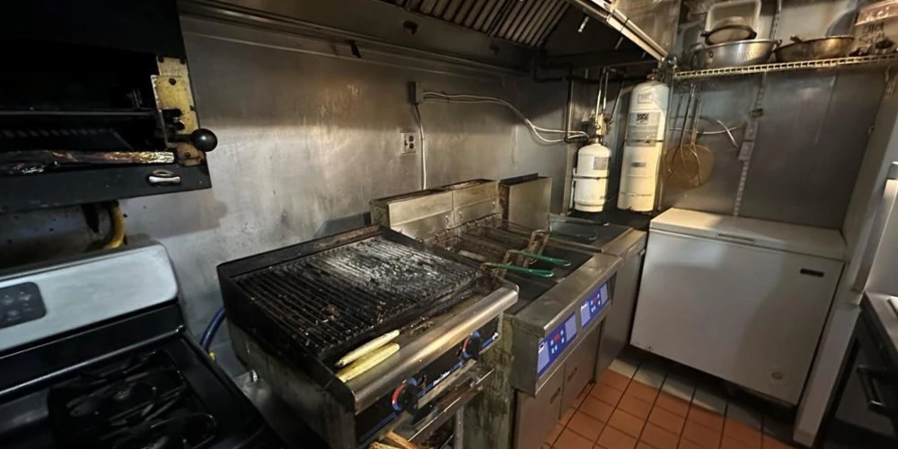 317 Hopkins Street - Turn-Key Restaurant & Bar 