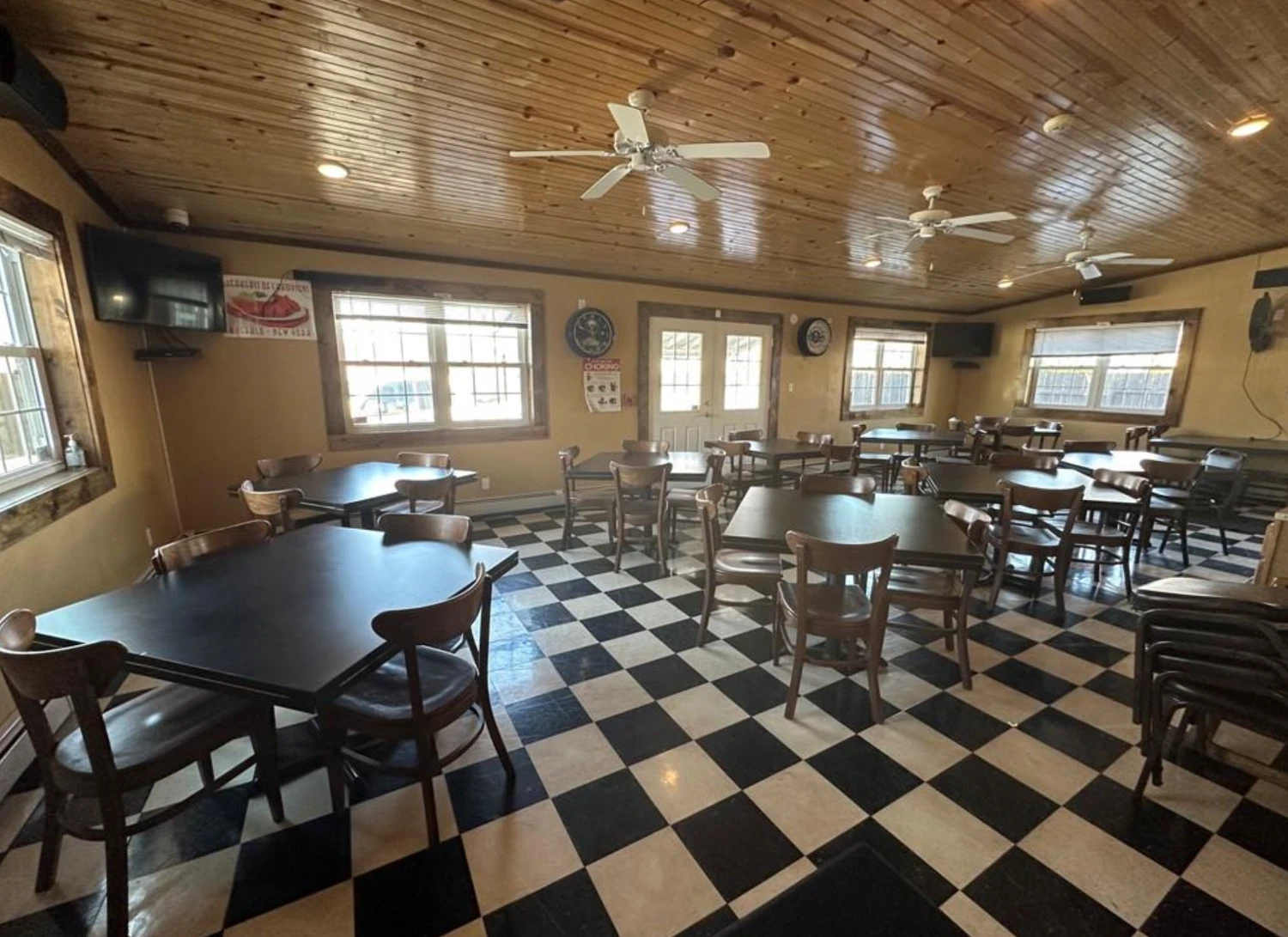 317 Hopkins Street - Turn-Key Restaurant & Bar 