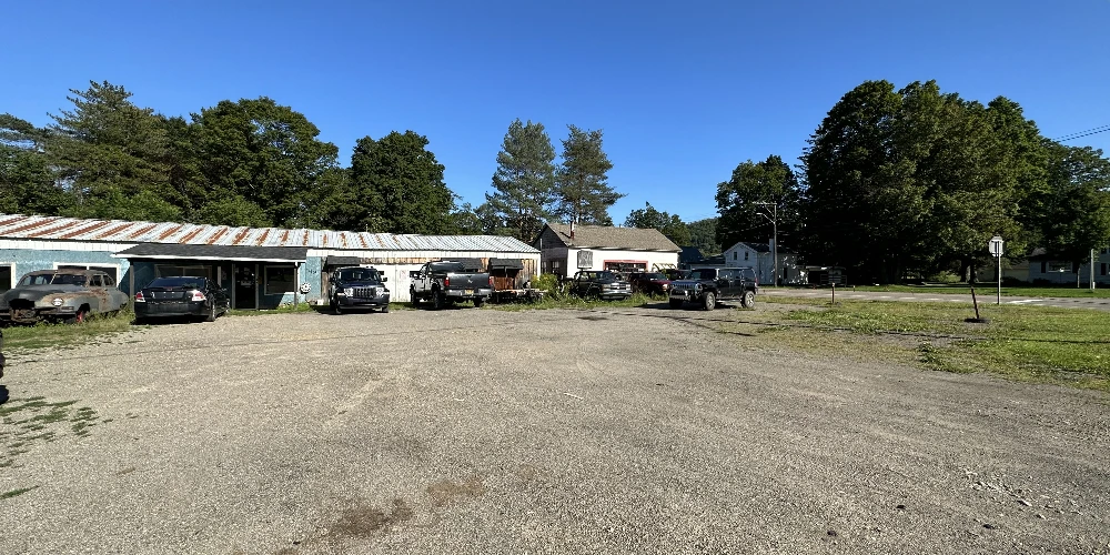 4212 New York 16 - New Price - 3,766+/- SF on 0.78+/-  Acres Commercial Property