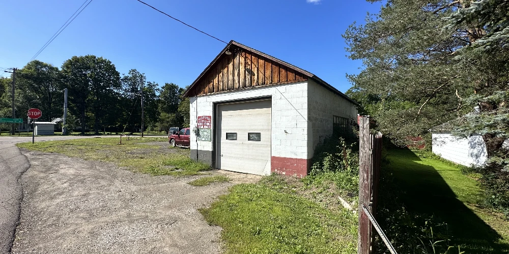 4212 New York 16 - New Price - 3,766+/- SF on 0.78+/-  Acres Commercial Property