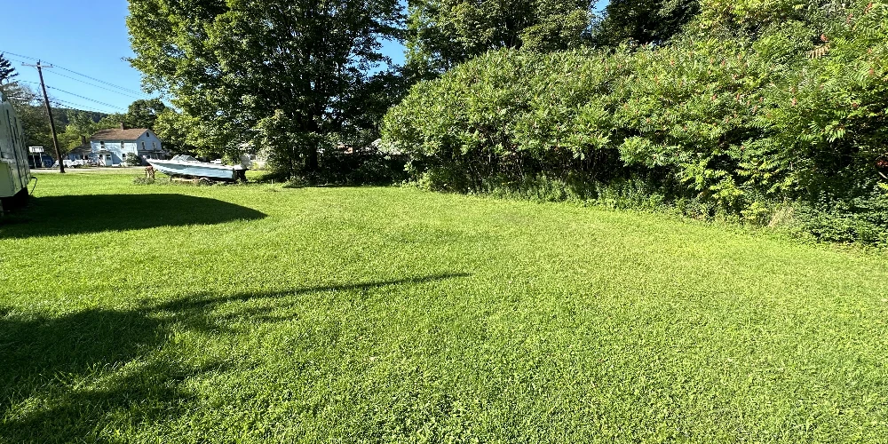 4212 New York 16 - New Price - 3,766+/- SF on 0.78+/-  Acres Commercial Property