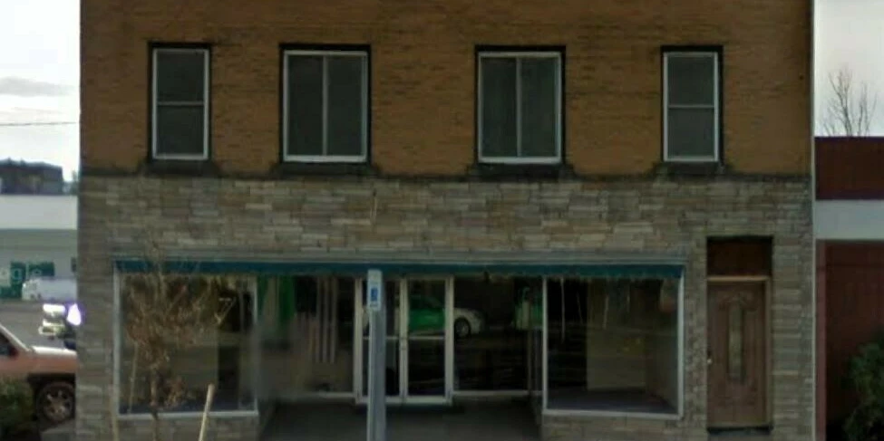 457 N Union Ave - PRICE REDUCTION  5,778+/- SF Mixed-Use Building