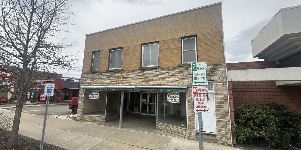 457 N Union Ave - PRICE REDUCTION  5,778+/- SF Mixed-Use Building