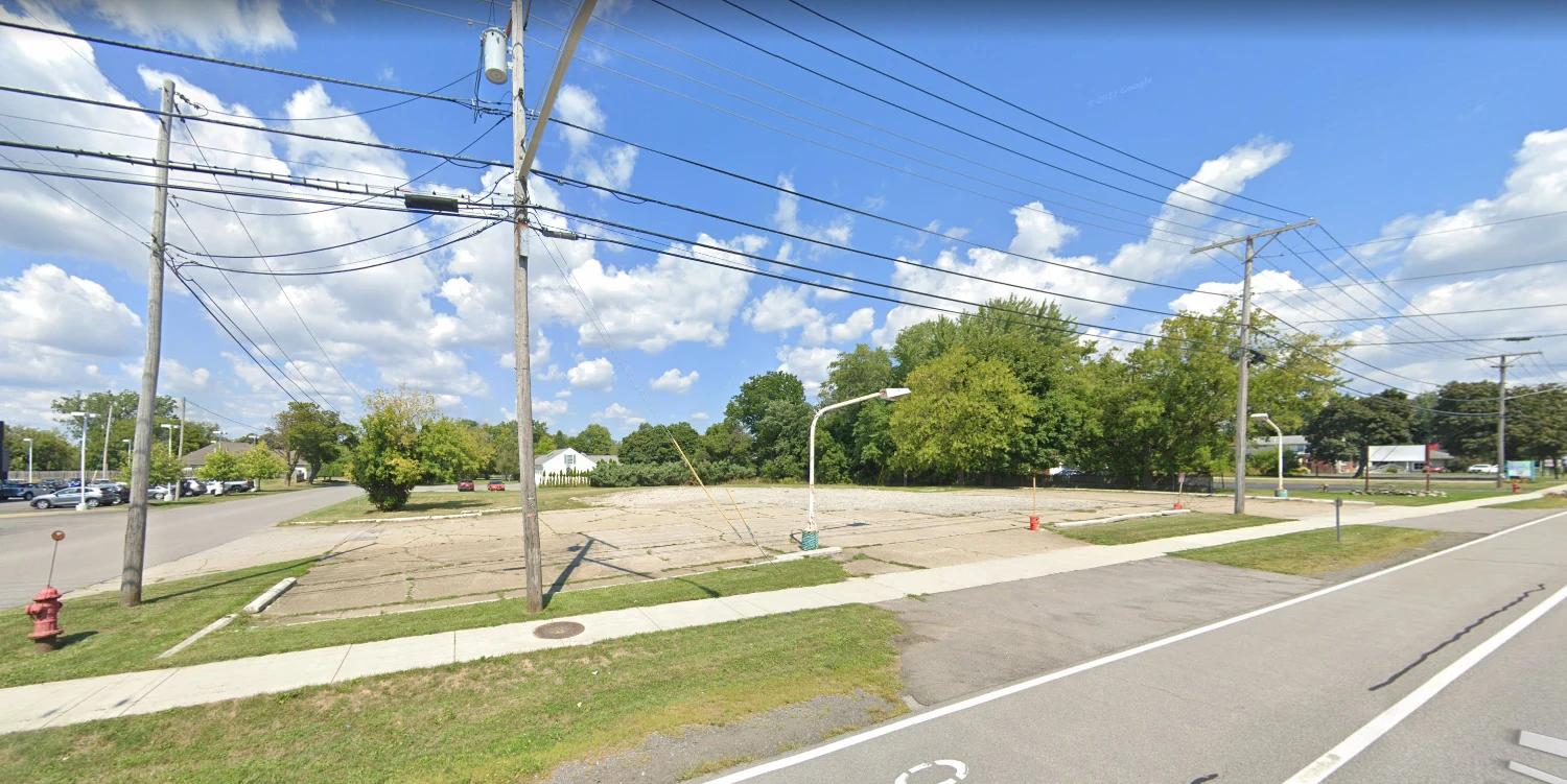 8250 Main St - Vacant Land