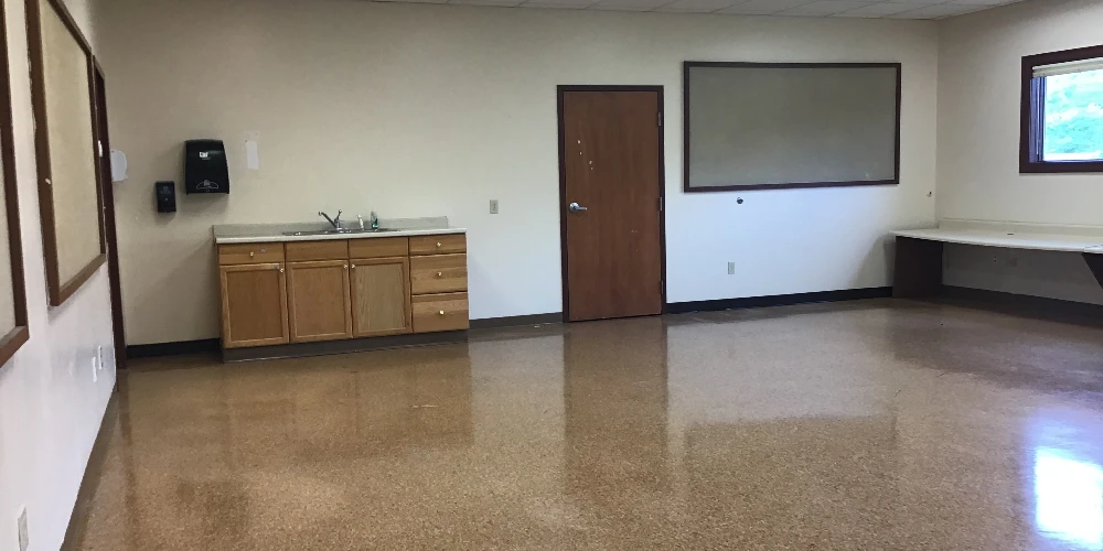 945 South Ave  Former School on 6.13+/- Acres