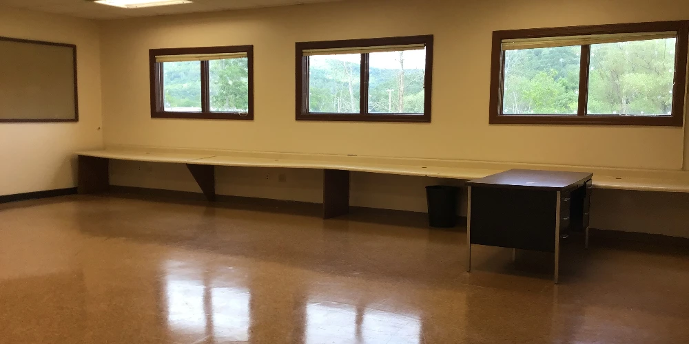 945 South Ave  Former School on 6.13+/- Acres