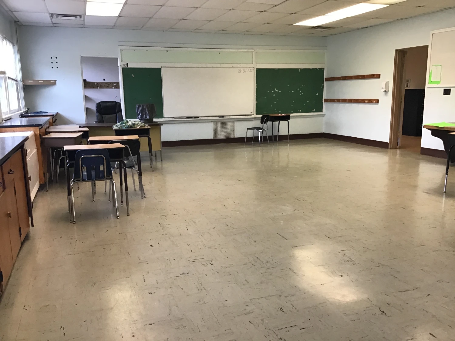 945 South Ave  Former School on 6.13+/- Acres