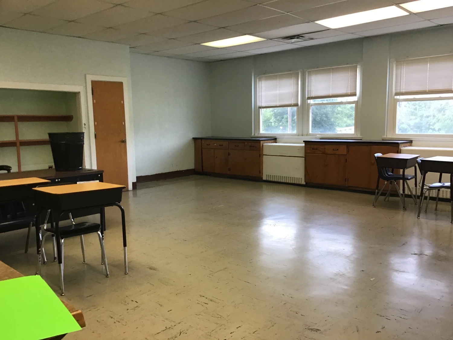 945 South Ave  Former School on 6.13+/- Acres