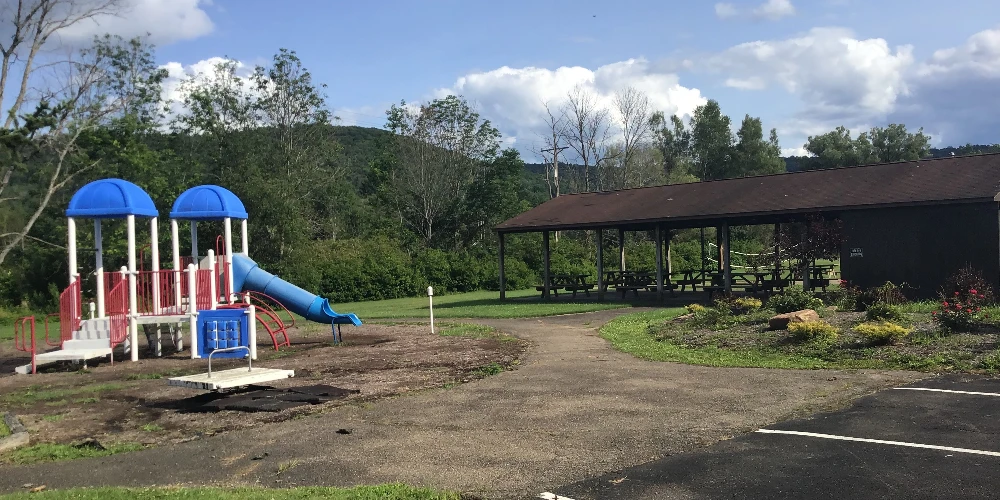 945 South Ave  Former School on 6.13+/- Acres