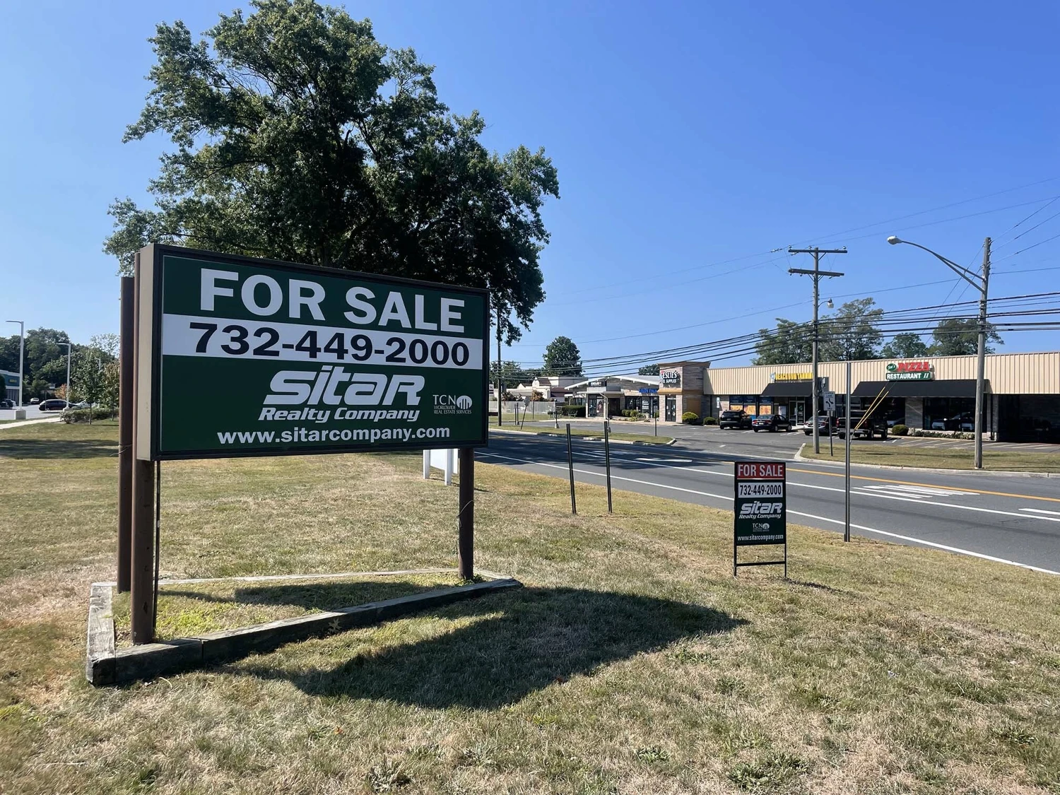 Office/Retail/Apartment For Sale or Lease