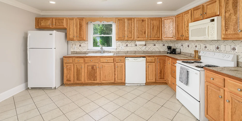 4 Properties: 1682 and 1686 S Watkins St and 7041 and 7045 Maplewood Ln