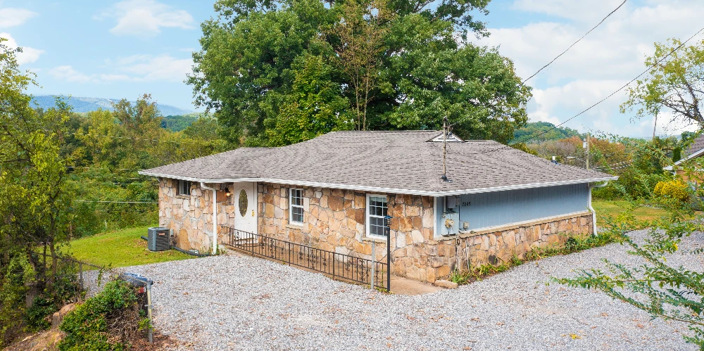 4 Properties: 1682 and 1686 S Watkins St and 7041 and 7045 Maplewood Ln
