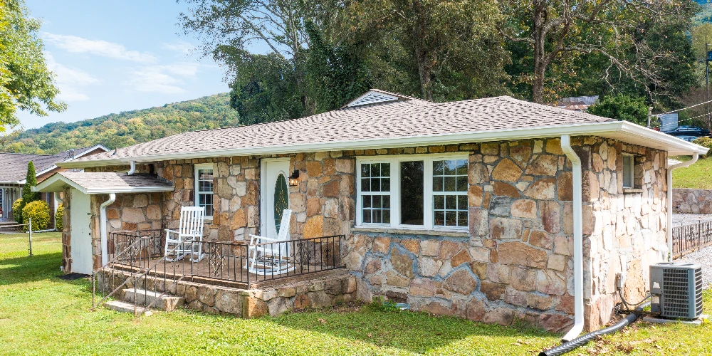 4 Properties: 1682 and 1686 S Watkins St and 7041 and 7045 Maplewood Ln