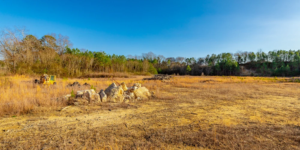 7.5 Acres of Vacant Land on Battlefield Parkway in Ringgold GA for Development