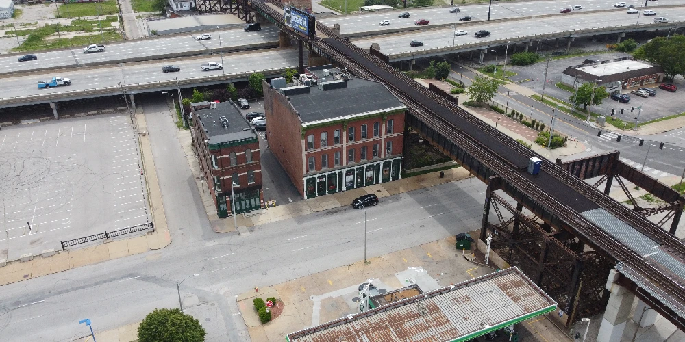 900 Block of S 4th St.