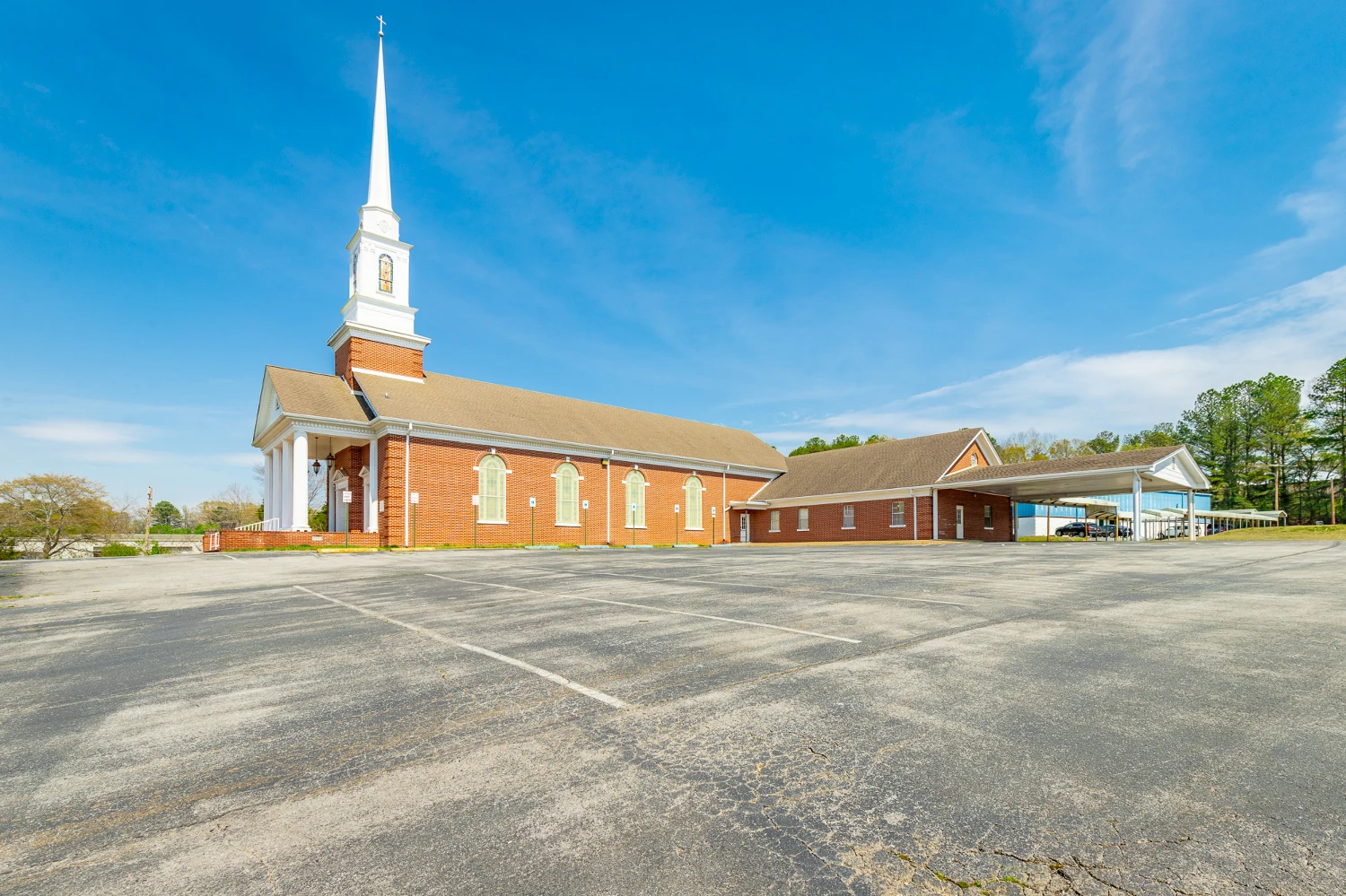 Church (Total 25,136 SF) with Athletic Facility on 6.27 Acres