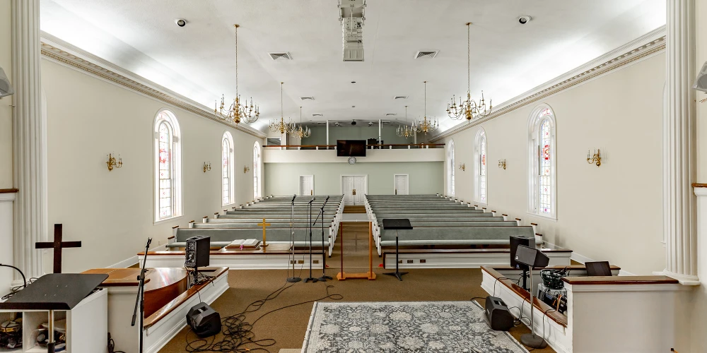 Church (Total 25,136 SF) with Athletic Facility on 6.27 Acres