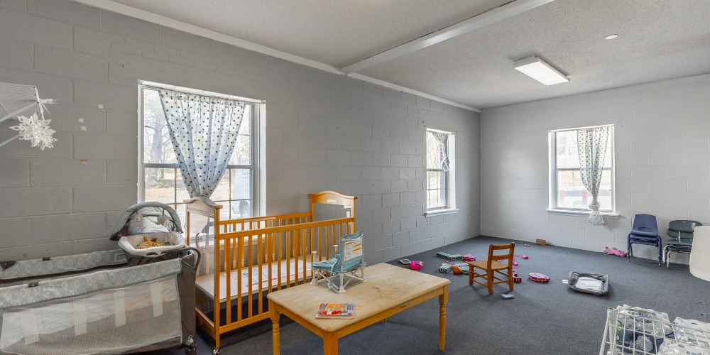 Church (Total 25,136 SF) with Athletic Facility on 6.27 Acres
