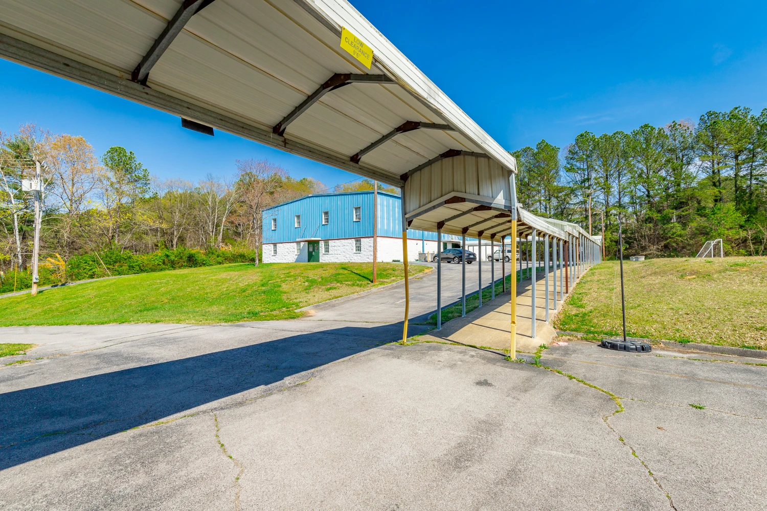 Church (Total 25,136 SF) with Athletic Facility on 6.27 Acres
