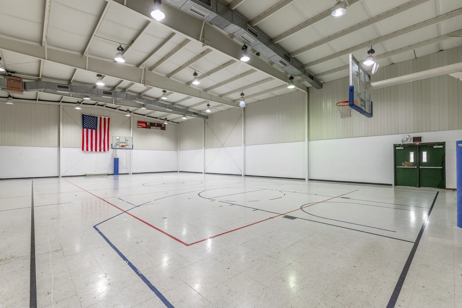 Church (Total 25,136 SF) with Athletic Facility on 6.27 Acres
