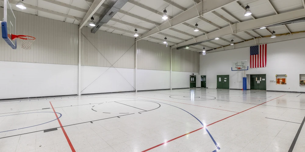 Church (Total 25,136 SF) with Athletic Facility on 6.27 Acres