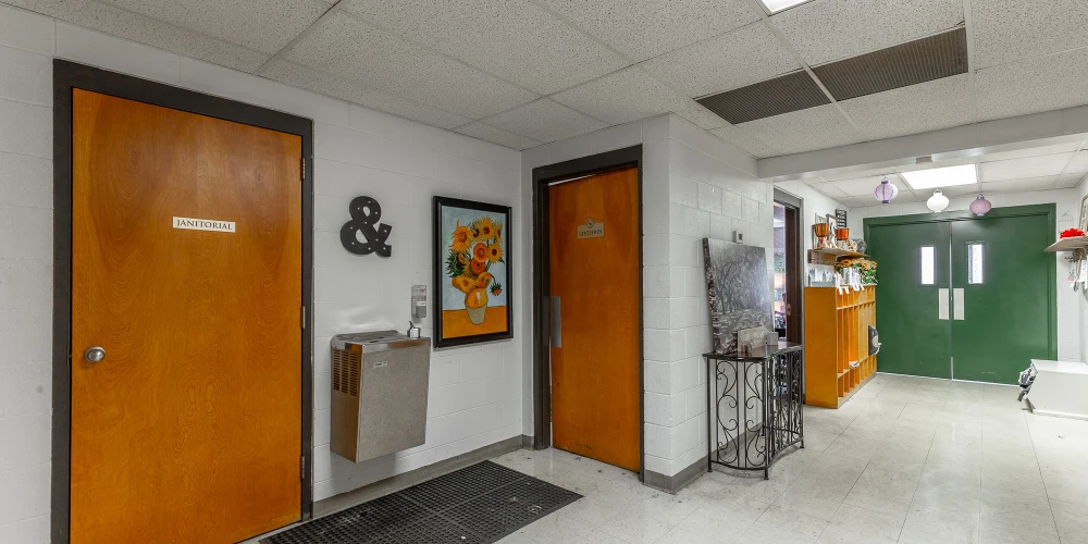 Church (Total 25,136 SF) with Athletic Facility on 6.27 Acres