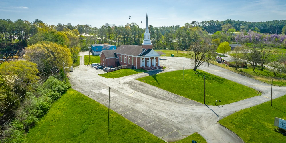 Church (Total 25,136 SF) with Athletic Facility on 6.27 Acres