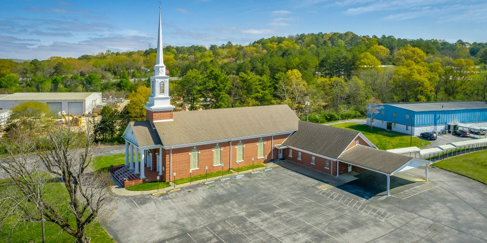 Church (Total 25,136 SF) with Athletic Facility on 6.27 Acres