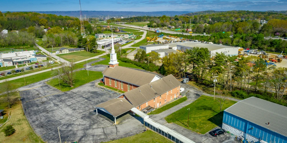 Church (Total 25,136 SF) with Athletic Facility on 6.27 Acres
