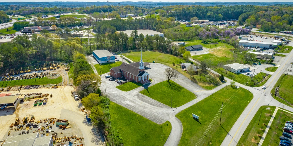Church (Total 25,136 SF) with Athletic Facility on 6.27 Acres
