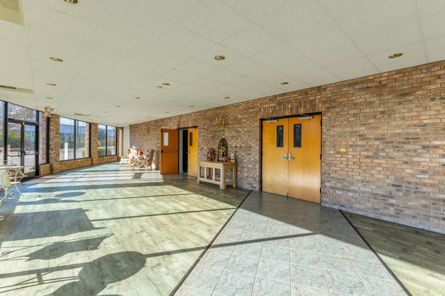 Move-In Ready 9,606 SF Church on 3.8 Acres by Hwy 58 and Hwy 153