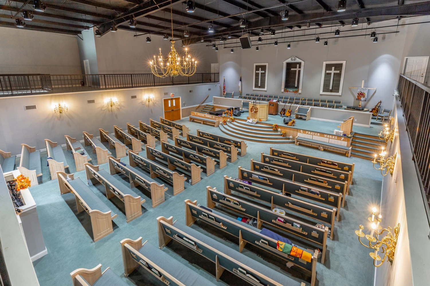 Move-In Ready 9,606 SF Church on 3.8 Acres by Hwy 58 and Hwy 153