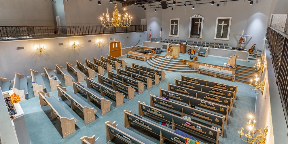 Move-In Ready 9,606 SF Church on 3.8 Acres by Hwy 58 and Hwy 153