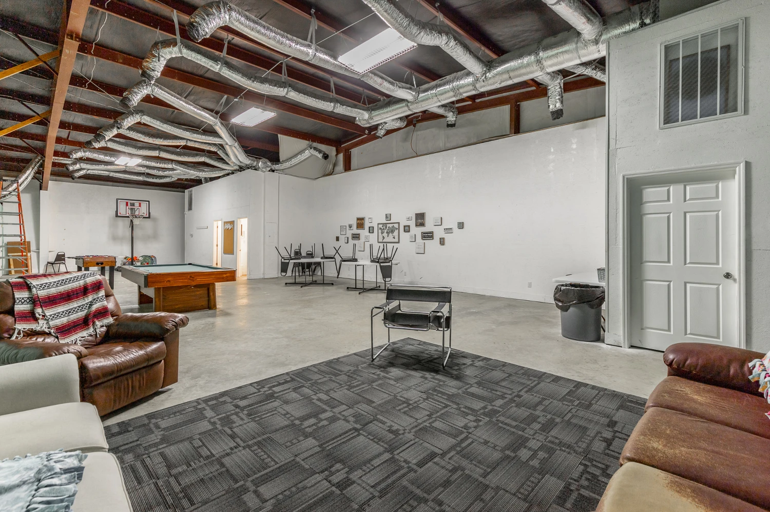 Move-In Ready 9,606 SF Church on 3.8 Acres by Hwy 58 and Hwy 153