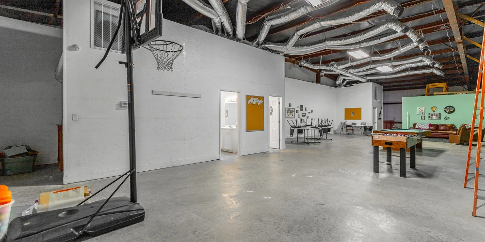 Move-In Ready 9,606 SF Church on 3.8 Acres by Hwy 58 and Hwy 153