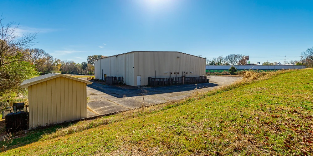 Move-In Ready 9,606 SF Church on 3.8 Acres by Hwy 58 and Hwy 153
