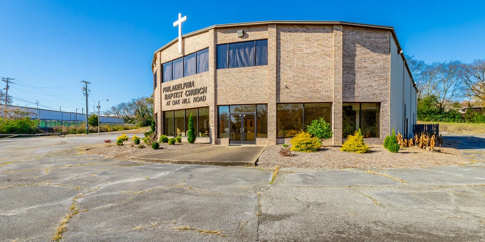 Move-In Ready 9,606 SF Church on 3.8 Acres by Hwy 58 and Hwy 153