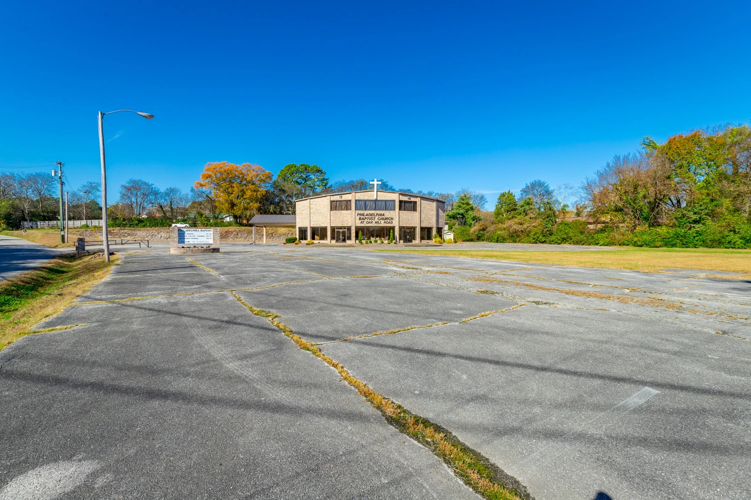Move-In Ready 9,606 SF Church on 3.8 Acres by Hwy 58 and Hwy 153
