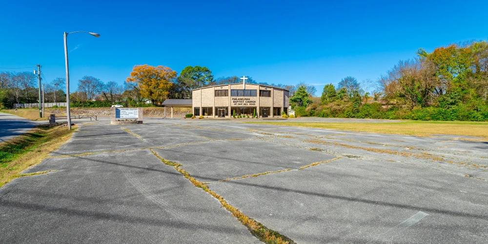 Move-In Ready 9,606 SF Church on 3.8 Acres by Hwy 58 and Hwy 153